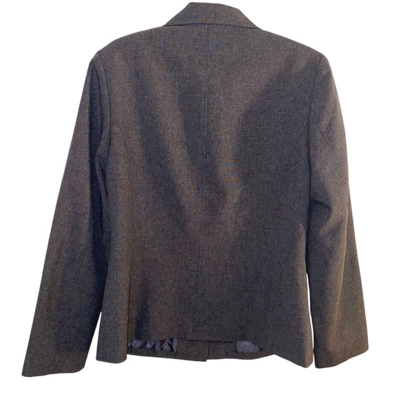 Beechers Brook for Fairweather Lightweight Grey Blazer - Picture 3 of 9